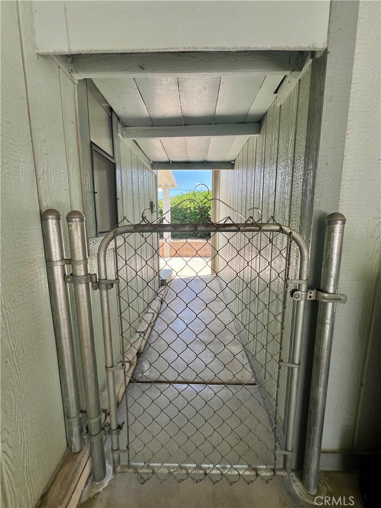 24600 Mountain Ave #8