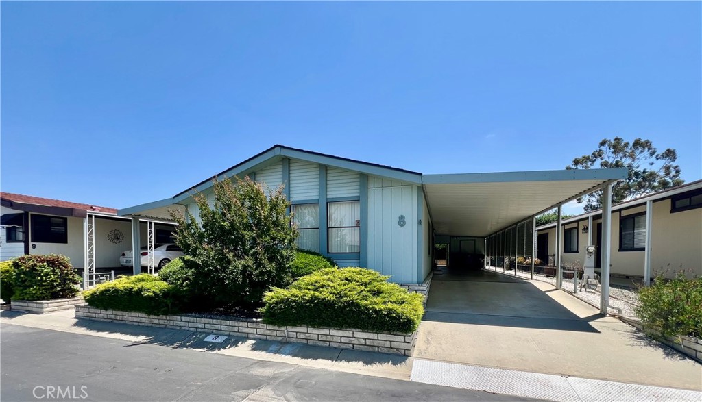 24600 Mountain Ave #8