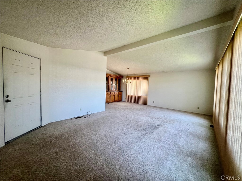 24600 Mountain Ave #8