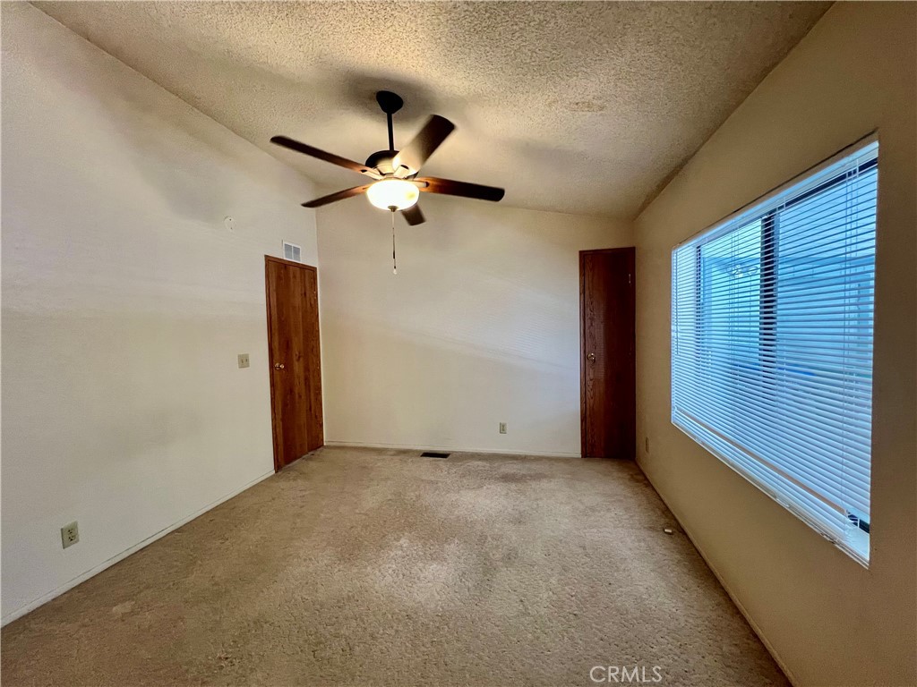 24600 Mountain Ave #8