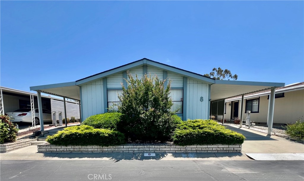 24600 Mountain Ave #8