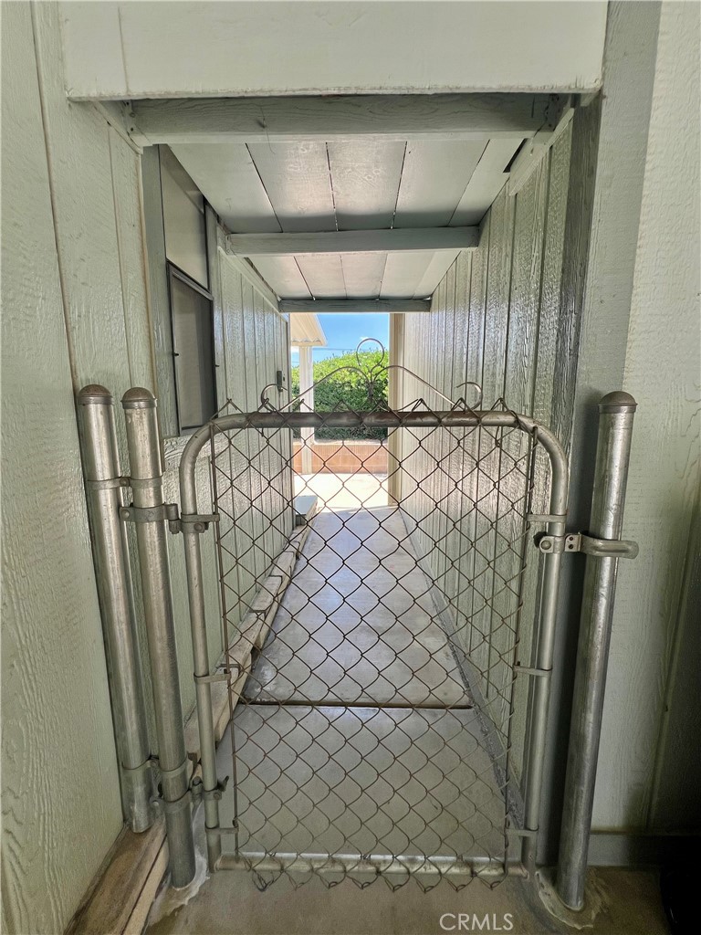 24600 Mountain Ave #8