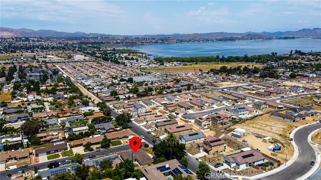 15195 Kingsway Drive