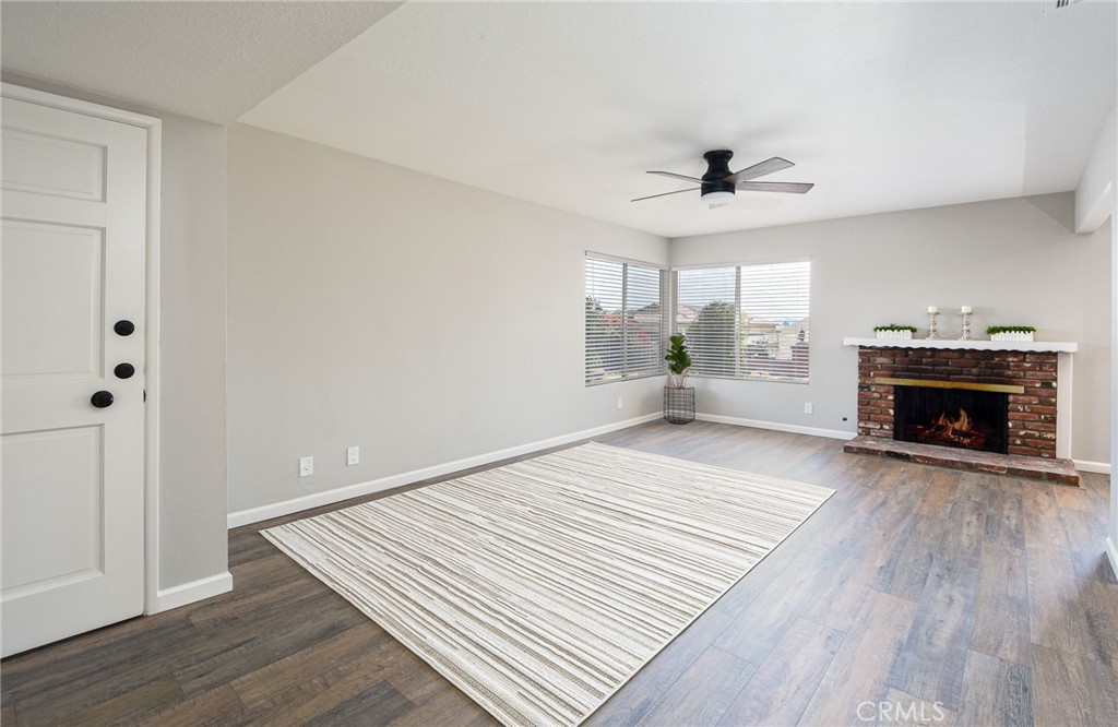 15195 Kingsway Drive