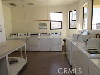 1295 S Cawston Avenue 422