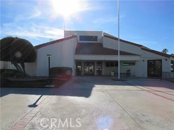 1295 S Cawston Avenue 422