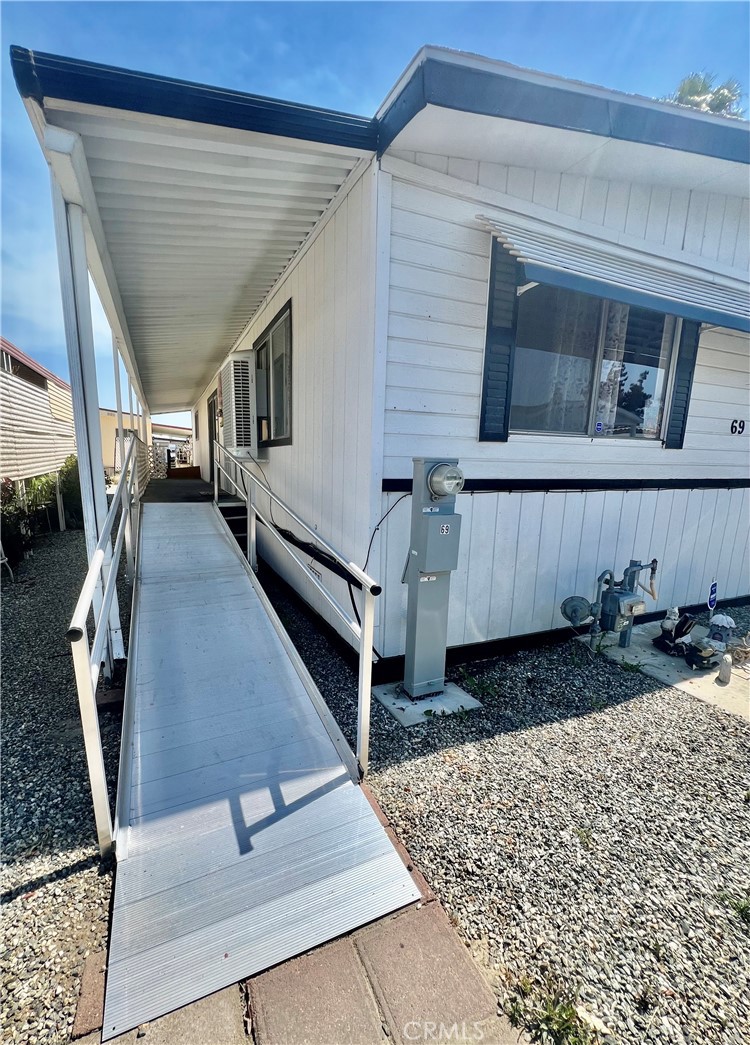 725 W Thornton Ave 69