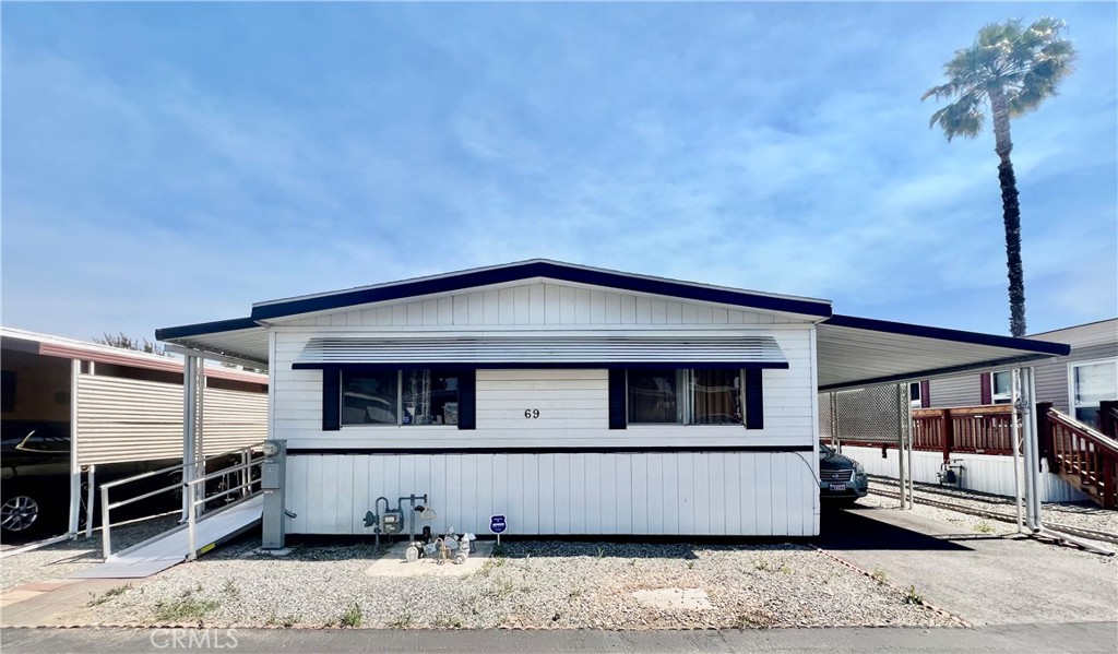 725 W Thornton Ave 69