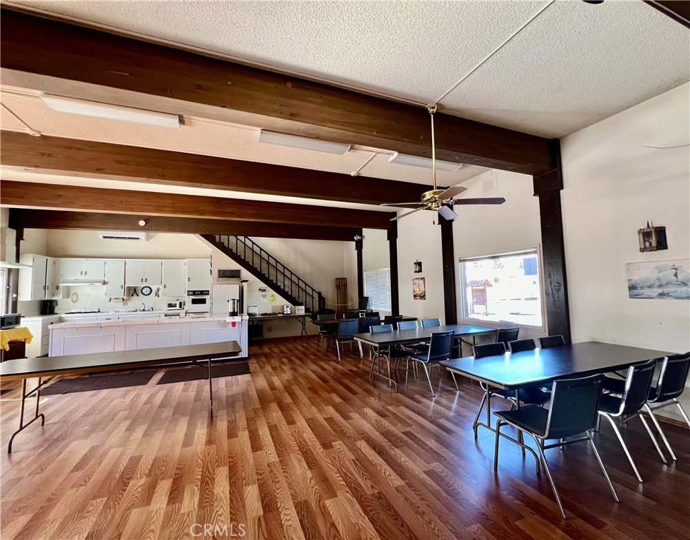 725 W Thornton Ave 69