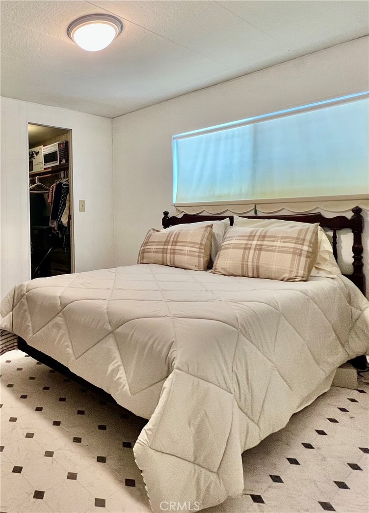 725 W Thornton Ave 69