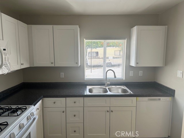 2466 W Wilson Street