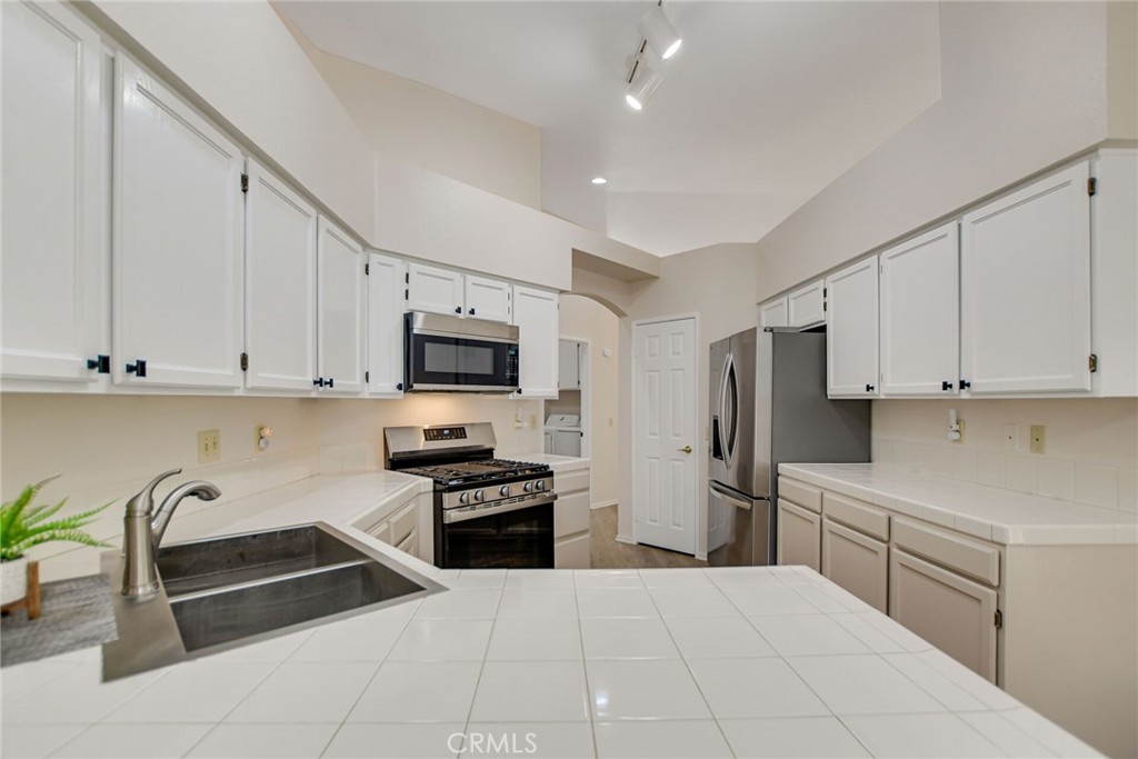 2897 Banyan Tree Lane