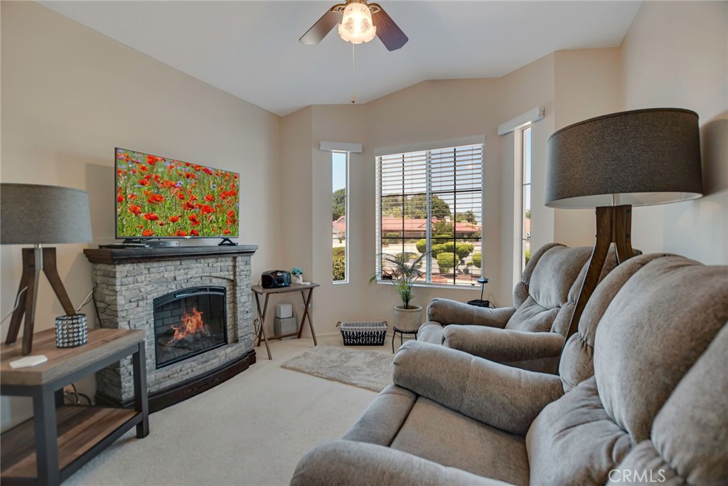 2897 Banyan Tree Lane