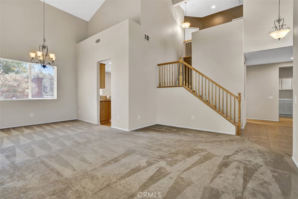 2411 Menlo Avenue