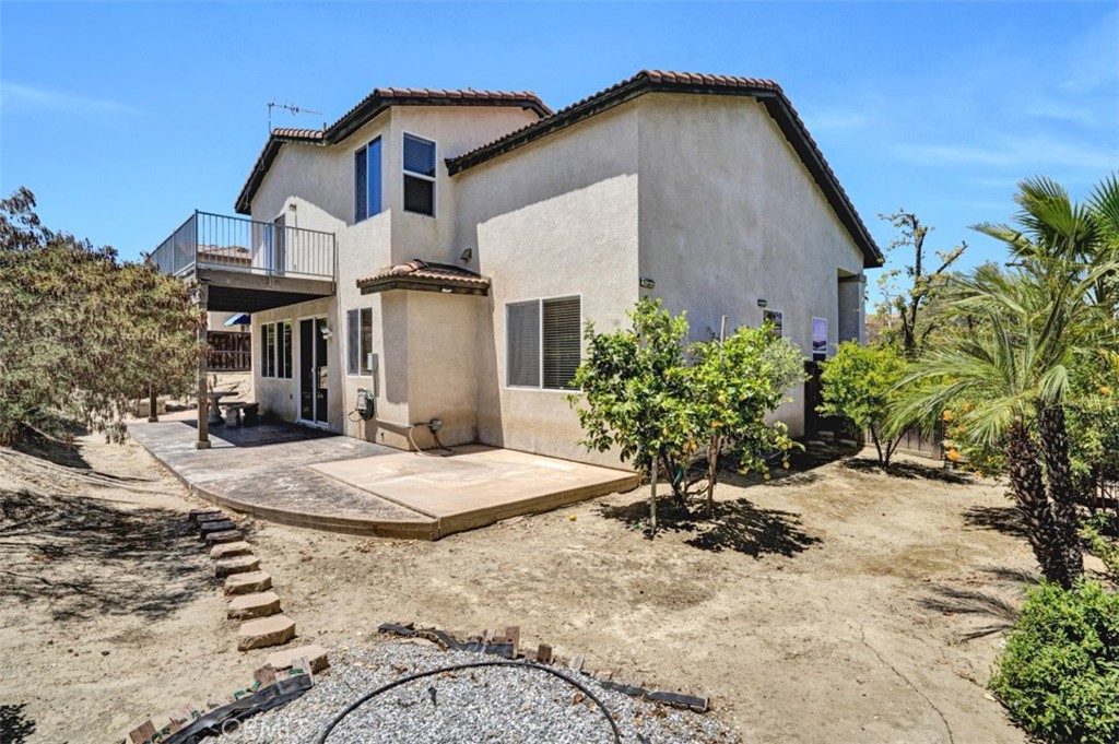 2411 Menlo Avenue