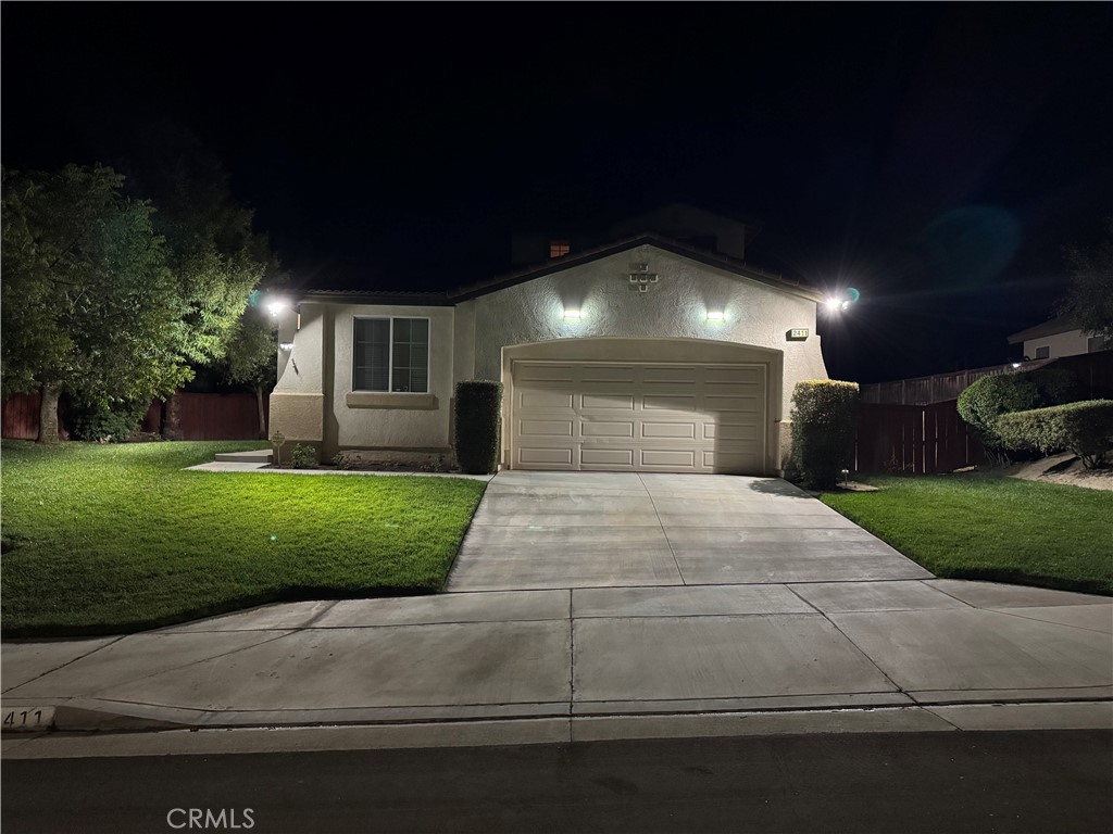 2411 Menlo Avenue