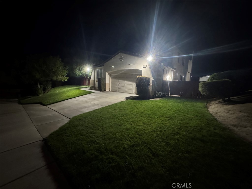2411 Menlo Avenue