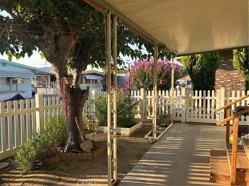 45055 E Florida Avenue 66