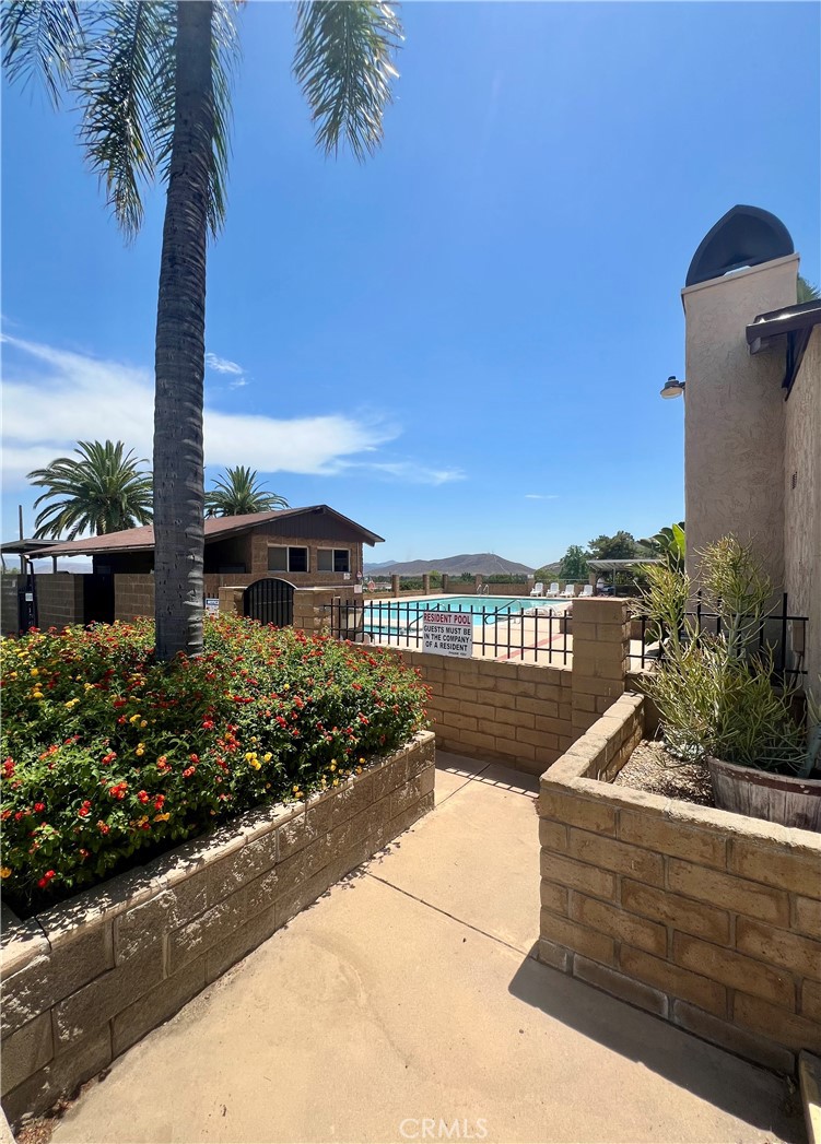 24515 California Avenue #1