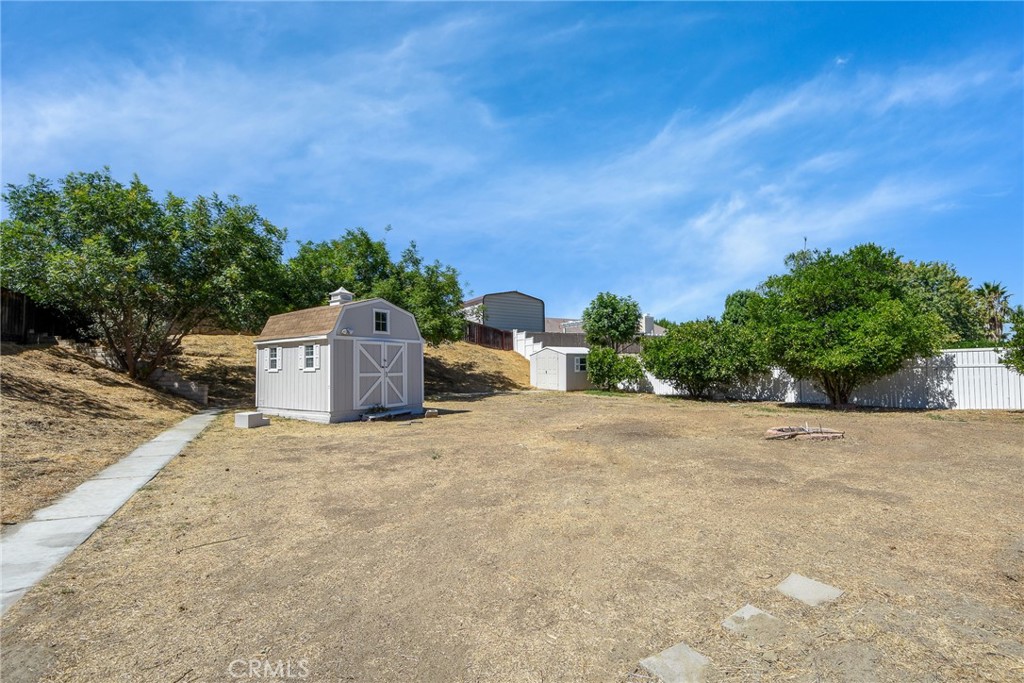 1358 E Beringer Drive