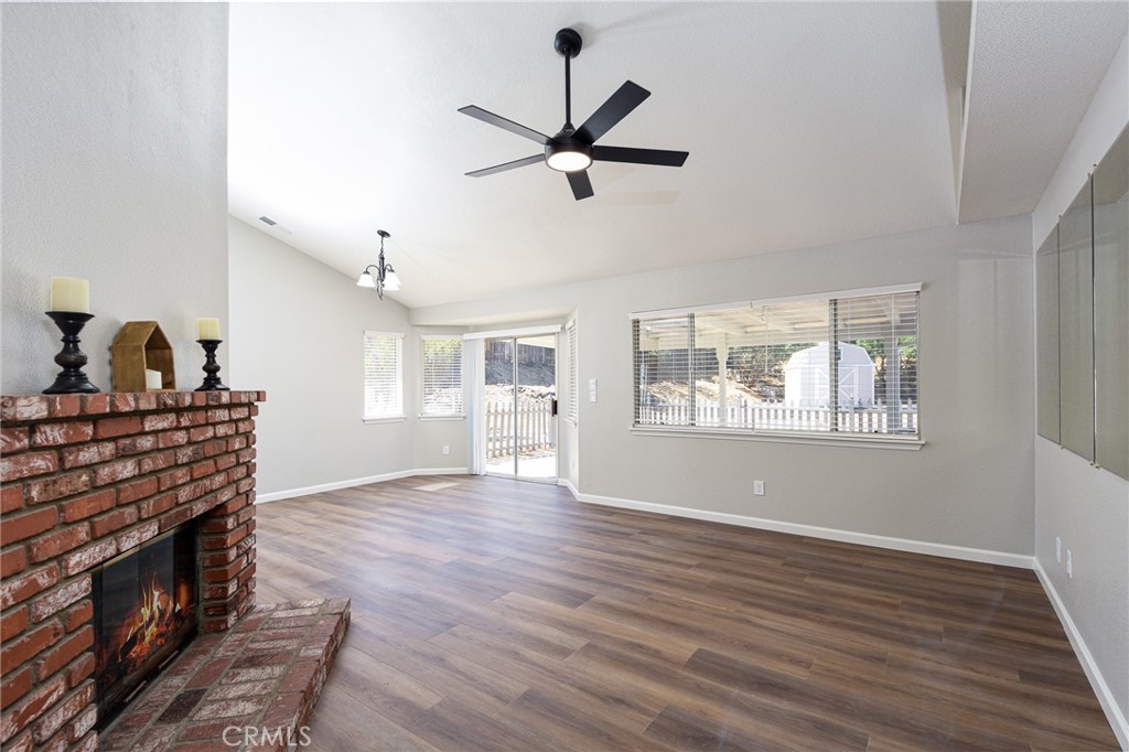 1358 E Beringer Drive