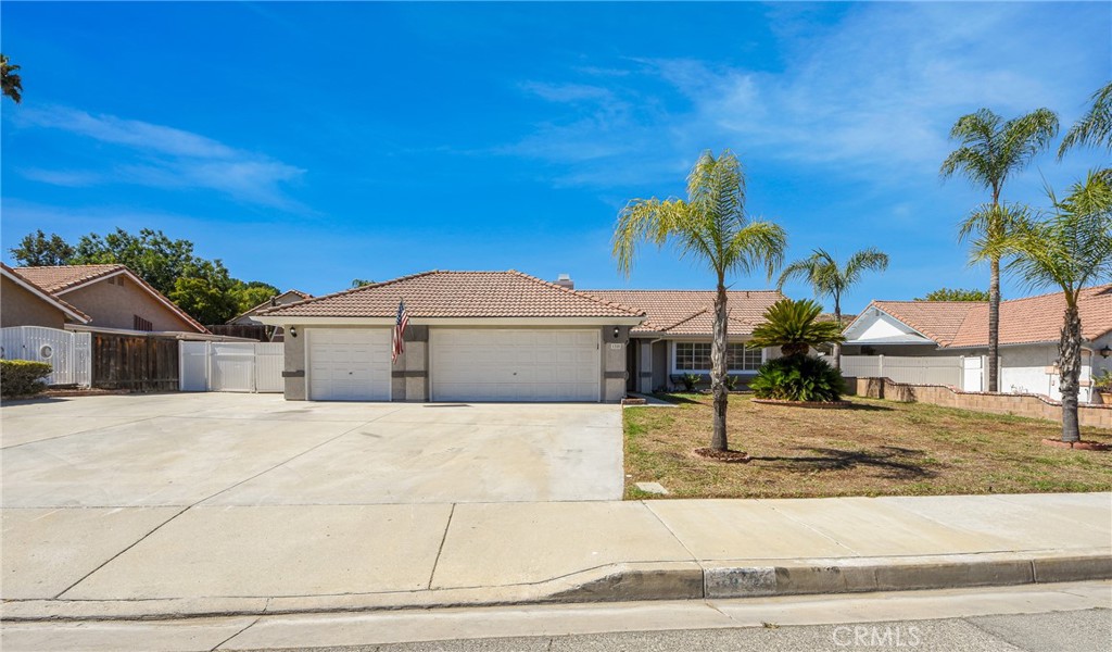 1358 E Beringer Drive