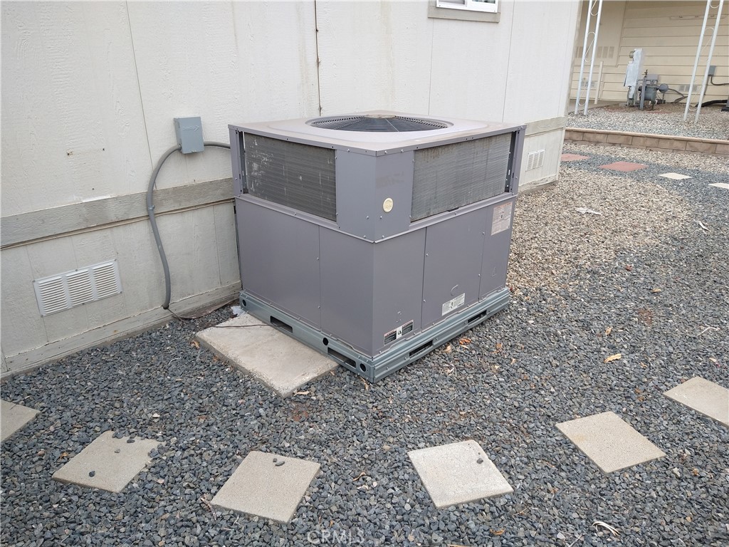 32600 State Hwy 74 5