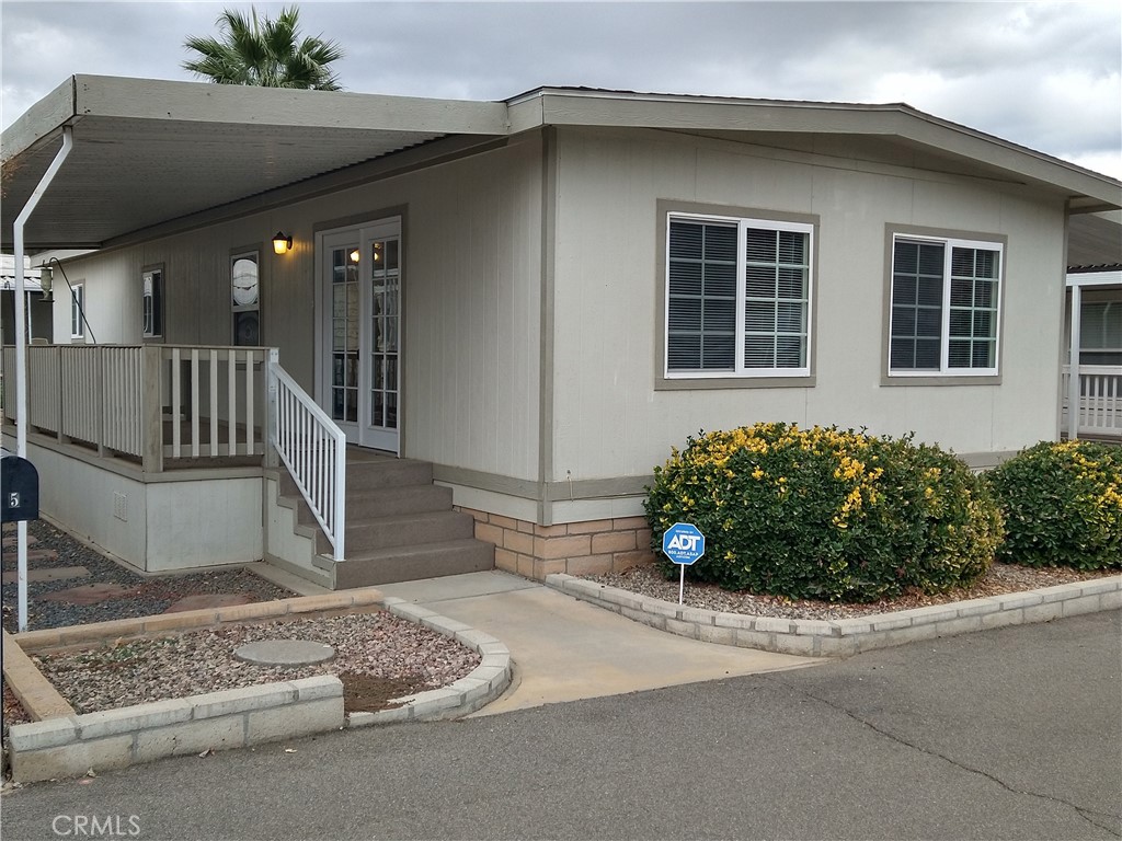 32600 State Hwy 74 5