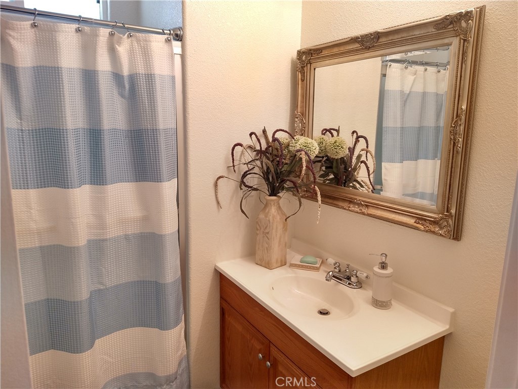 32600 State Hwy 74 5