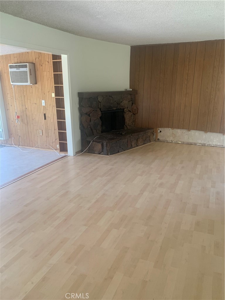 8438 Venus Drive