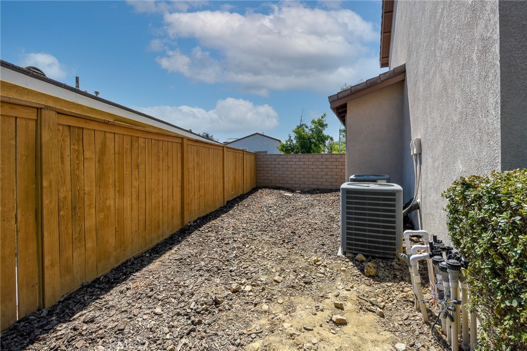 23810 Cheyenne Canyon Drive