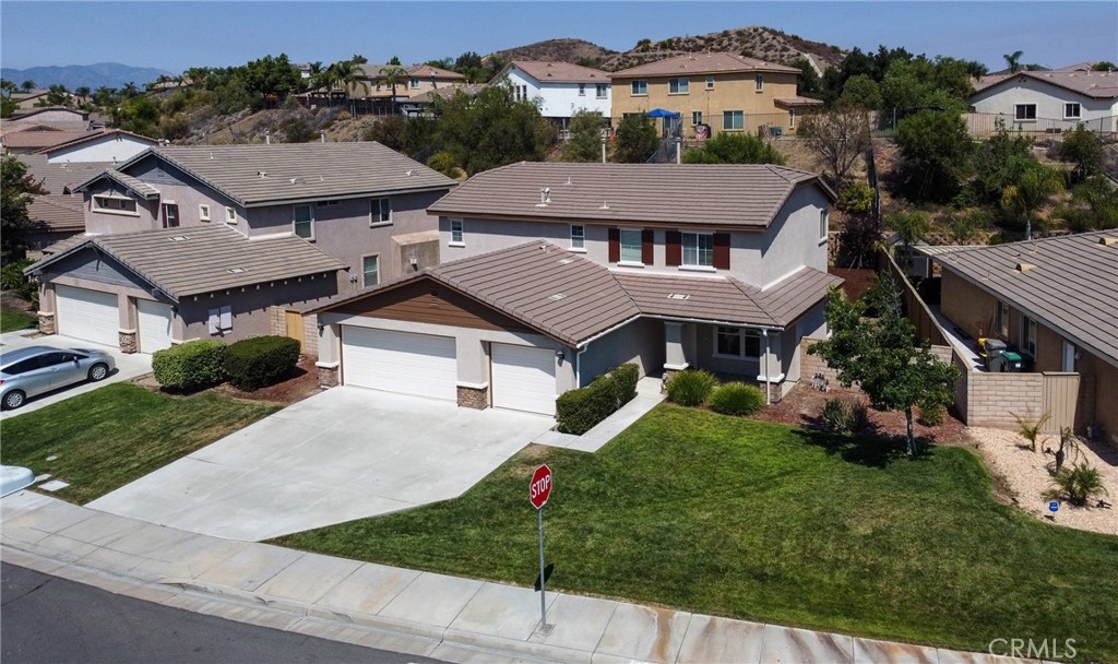 23810 Cheyenne Canyon Drive