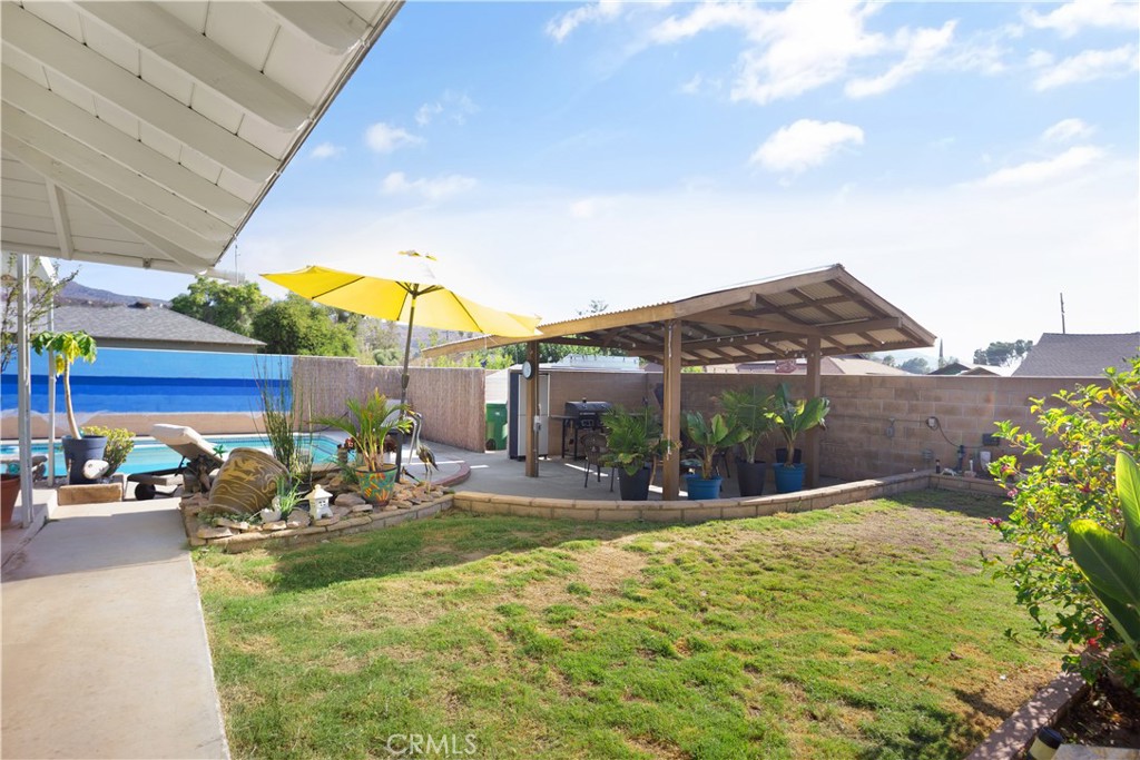 41825 Thornton Avenue