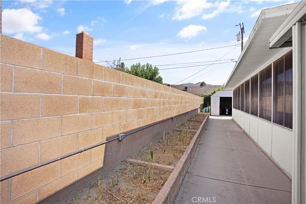 41825 Thornton Avenue