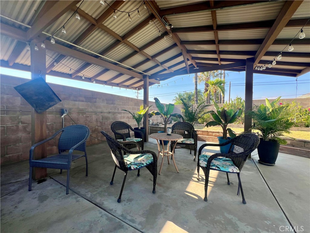 41825 Thornton Avenue