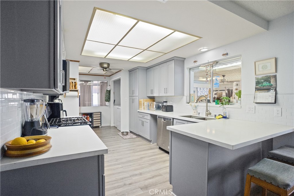 41825 Thornton Avenue