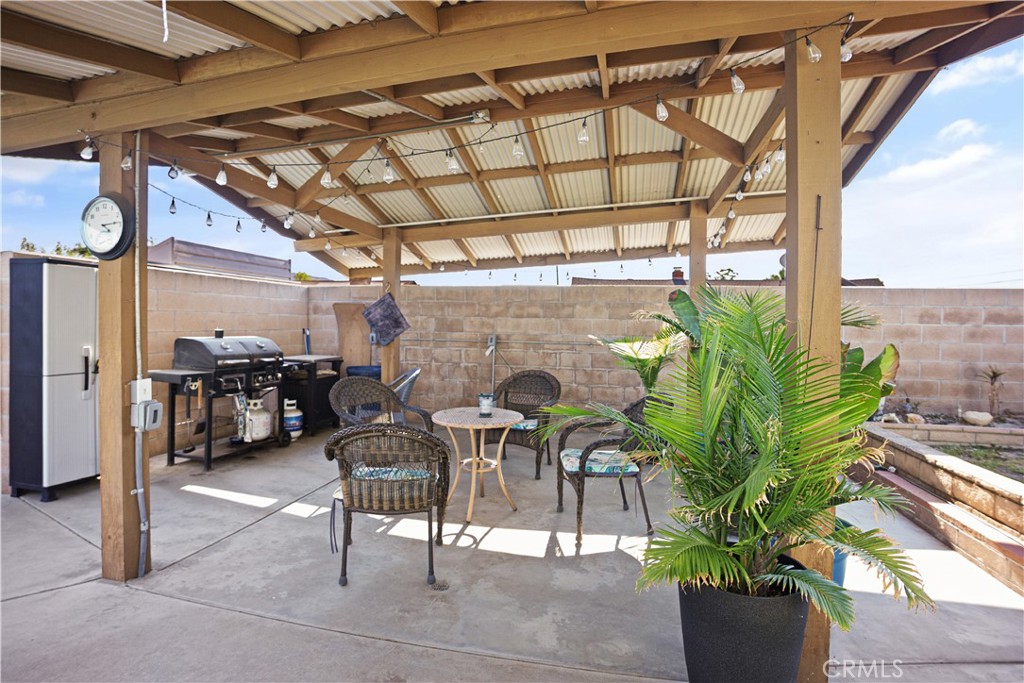 41825 Thornton Avenue