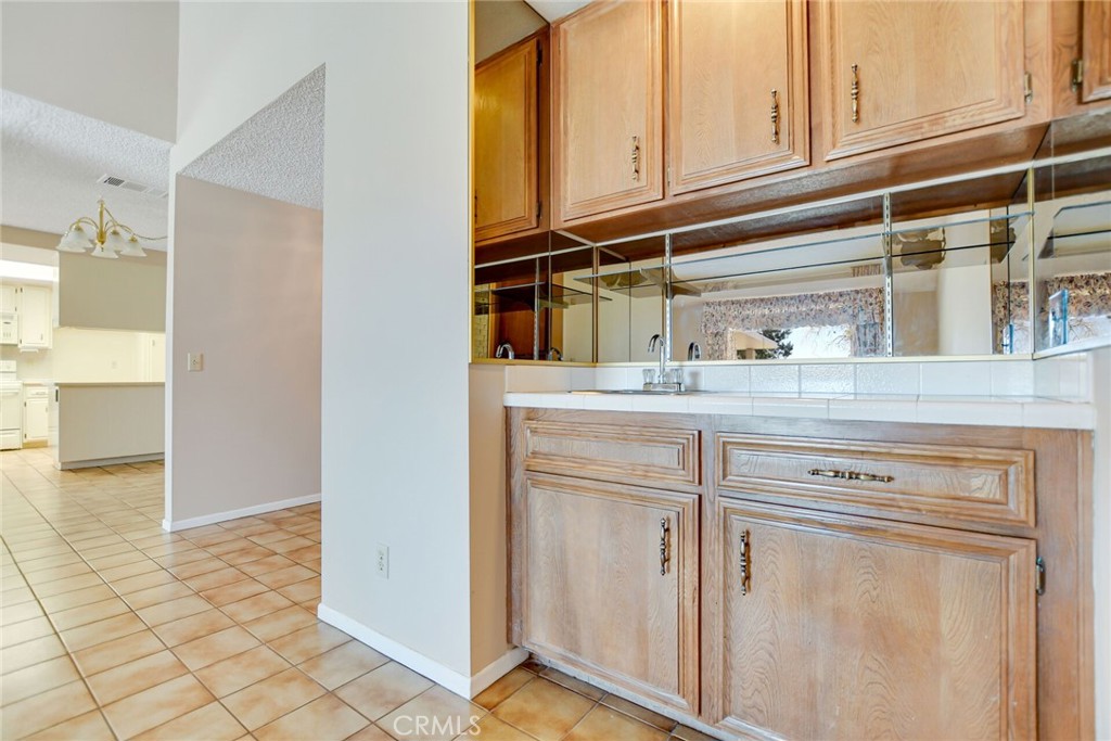 1280 Sequoia Circle