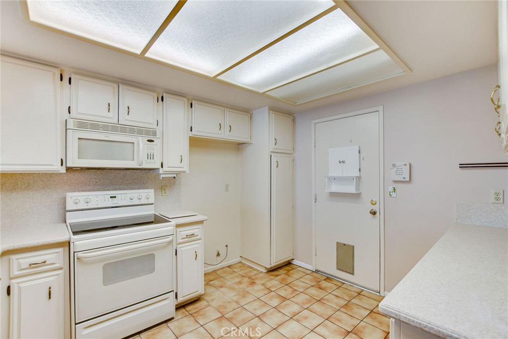 1280 Sequoia Circle