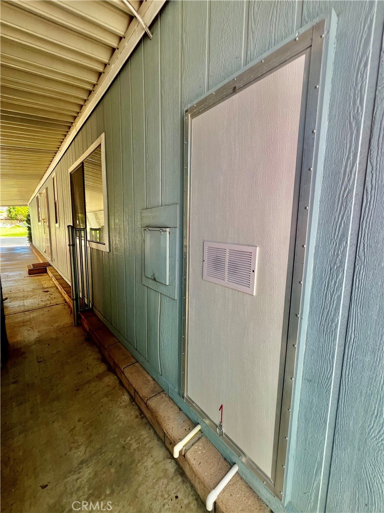 24600 Mountain Avenue 66