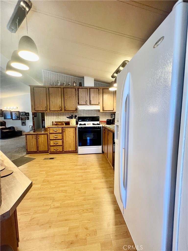 24600 Mountain Avenue 66