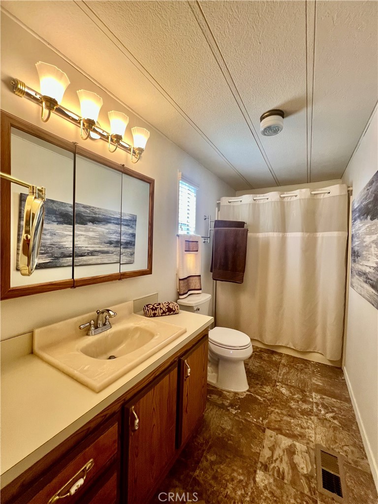 24600 Mountain Avenue 66