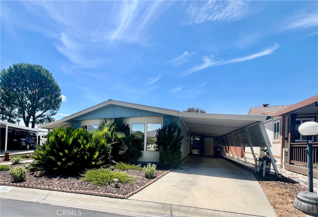 24600 Mountain Avenue 66