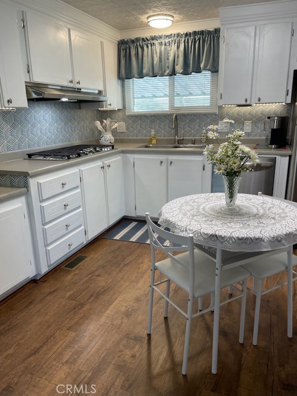 26076 Butterfly Palm Drive