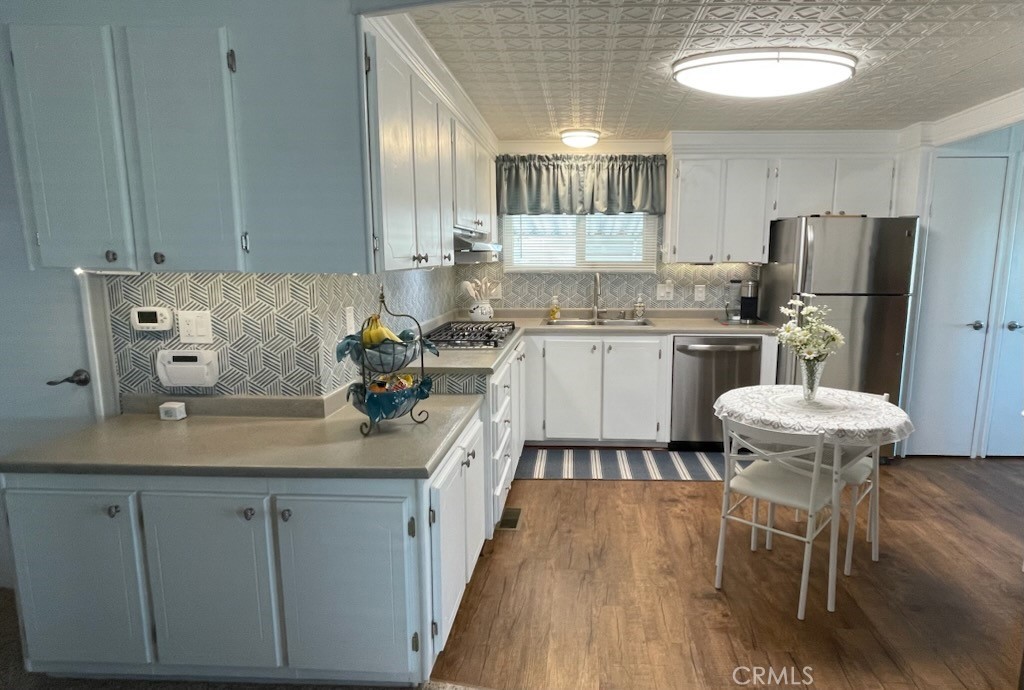 26076 Butterfly Palm Drive