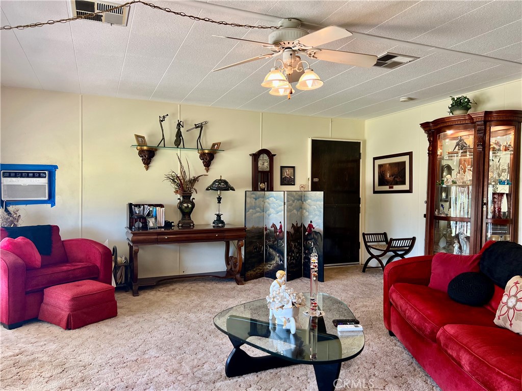 42751 E Florida Ave 19