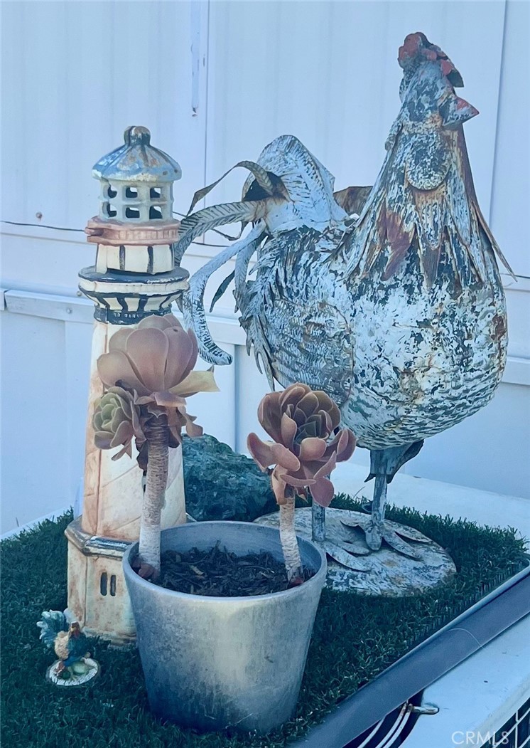 42751 E Florida Ave 19