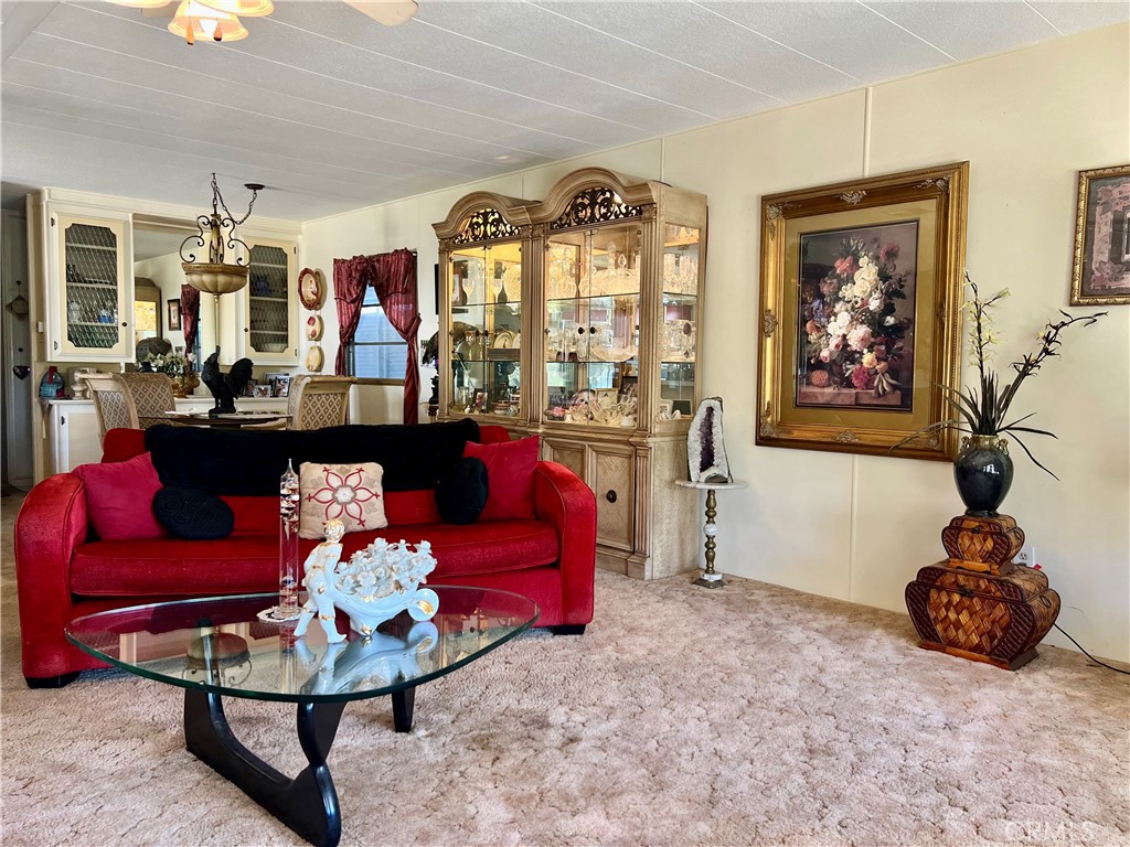 42751 E Florida Ave 19