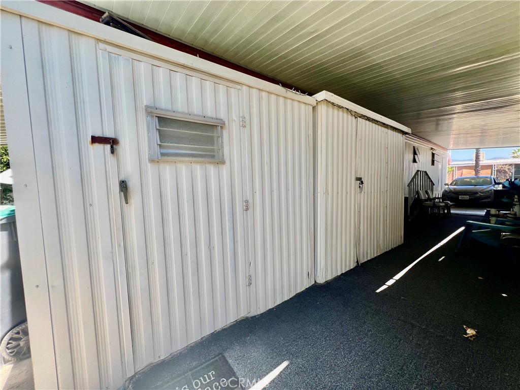 42751 E Florida Ave 19