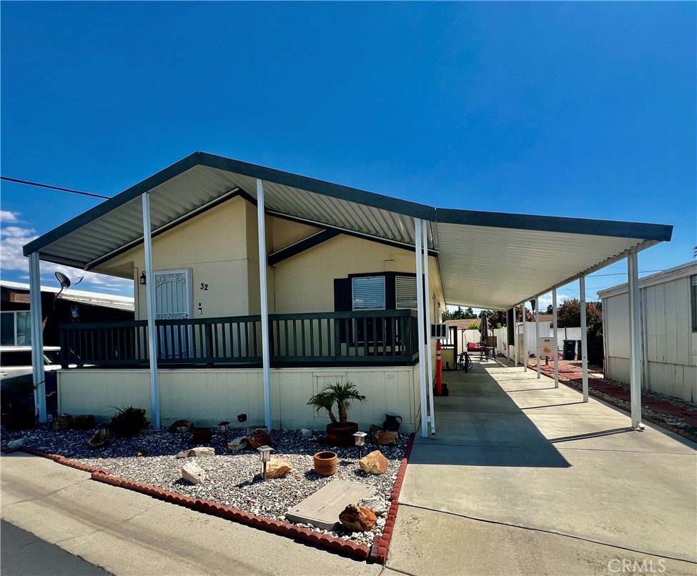 43601 State Hwy 74 32